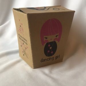 Momiji “Dancing Girl” Doll